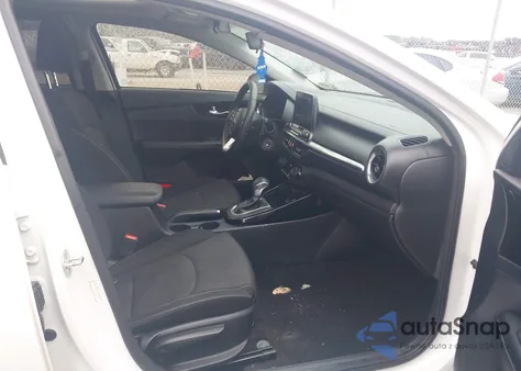 2019 Kia Forte S из США, поврежденный, VIN 3KPF34AD1KE094054